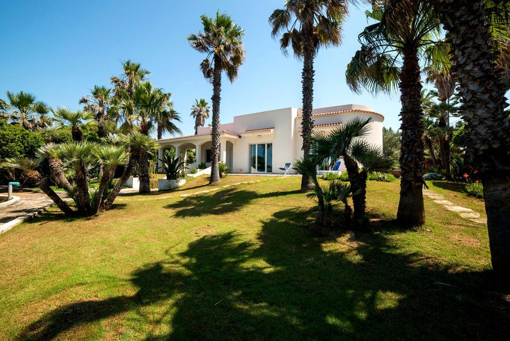 Villa Sapore Di Sale Alliste Eksteriør billede